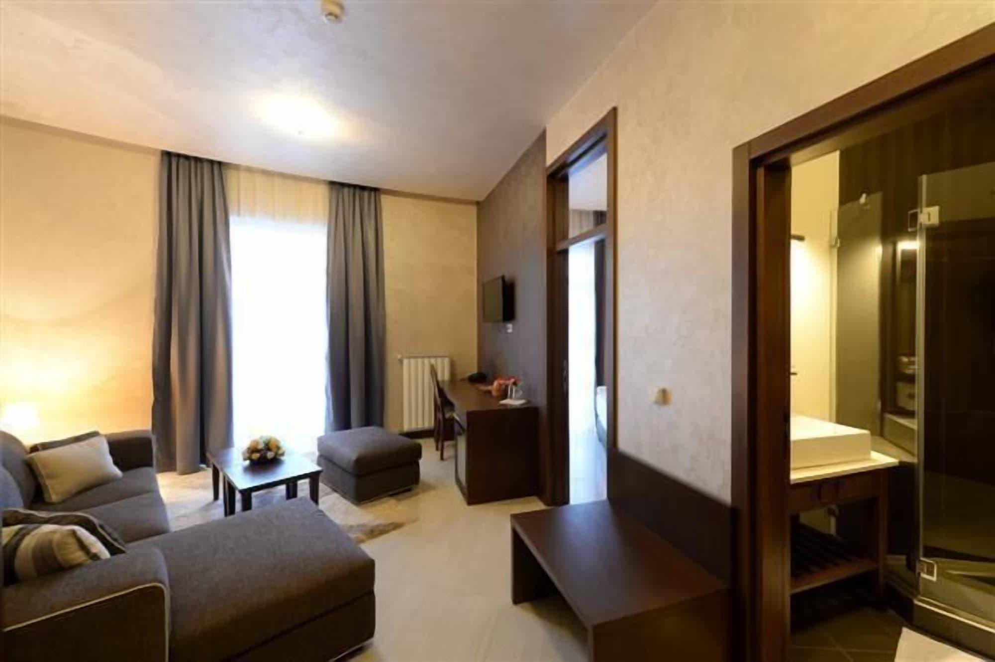 Hotel Majdan Bělehrad Exteriér fotografie